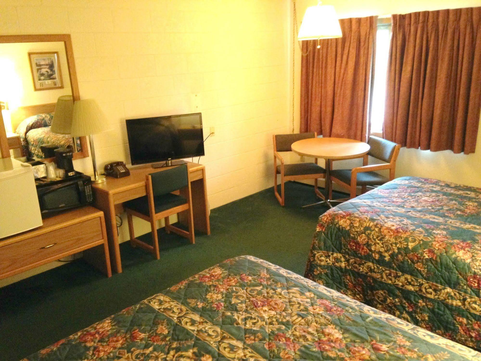 River Bend'S Walleye Inn Baudette Eksteriør billede